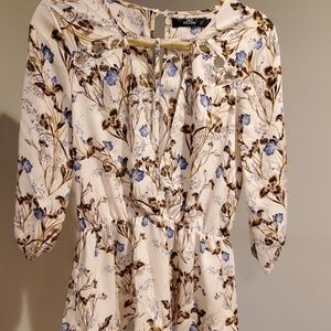 BKE Boutique flowered blouse